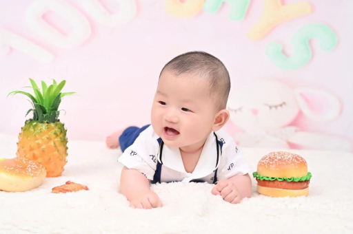 代怀选性别包生男孩宝宝三个月长牙正常吗 代怀选性别包生男孩宝宝三个月长牙正常吗