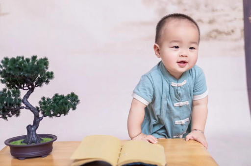代怀选性别包生男孩宝宝严重便秘